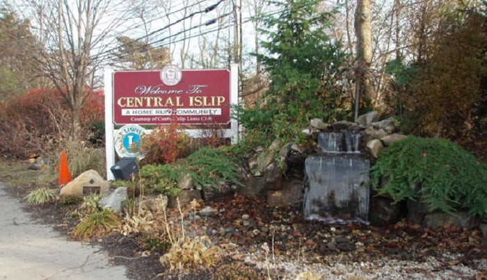 Central Islip